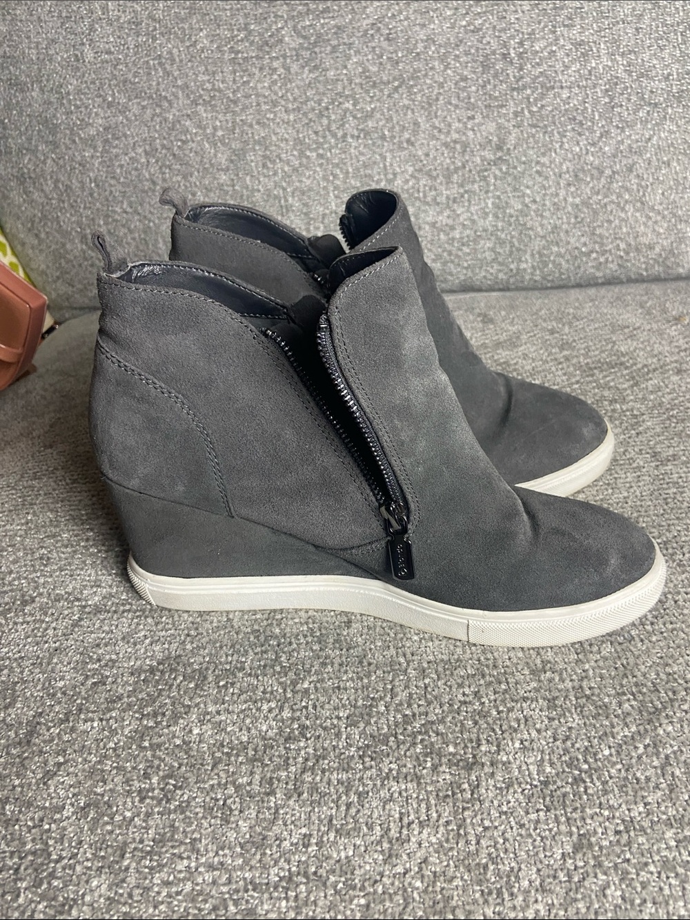 Blondo Gray Suede Wedge Sneaker Boot with Side Zip waterproof womens 10 M